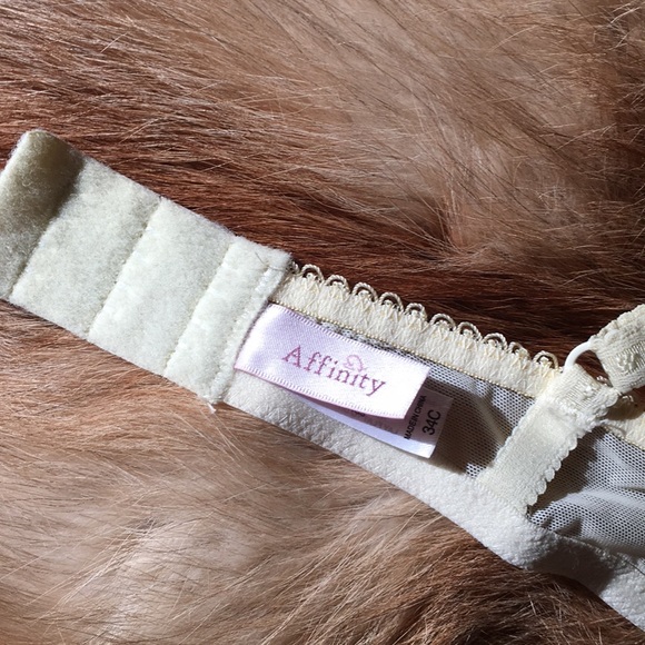 Affinity bra - Picture 3 of 4